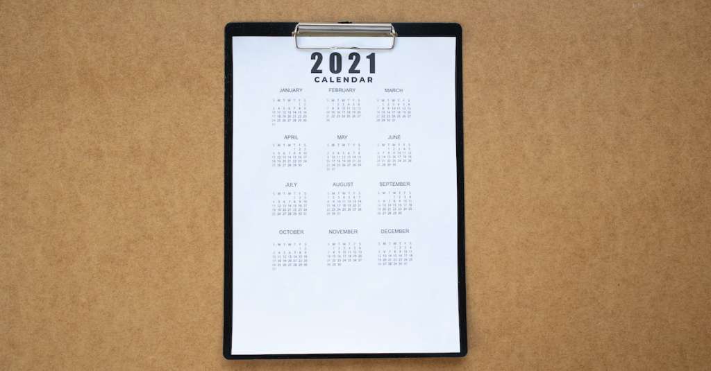 gratis-stockfoto-met-2021-afspraakje-bruin-oppervlak