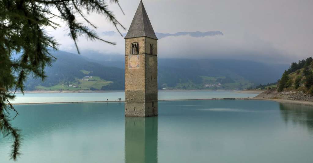 gratis-stockfoto-met-4k-achtergrond-achtergrond-architectuur