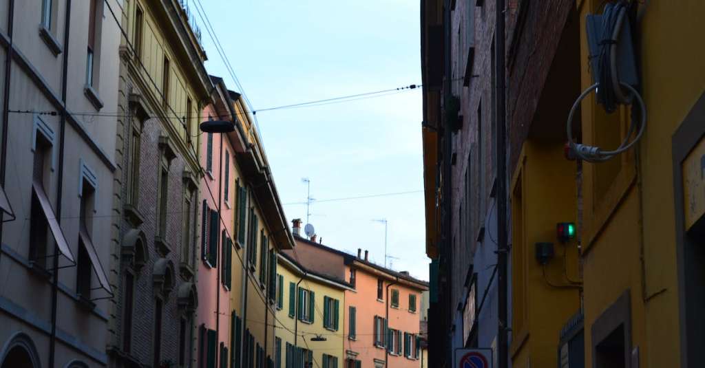 gratis-stockfoto-met-architectueel-design-architectueel-ontwerp-bologna