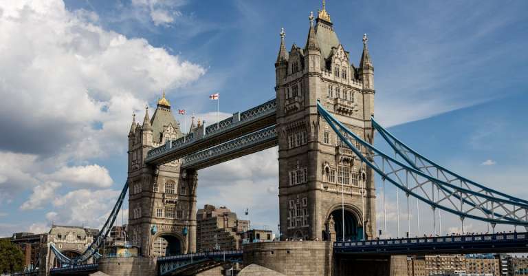 gratis-stockfoto-met-attractie-de-rivier-thames-hangbrug