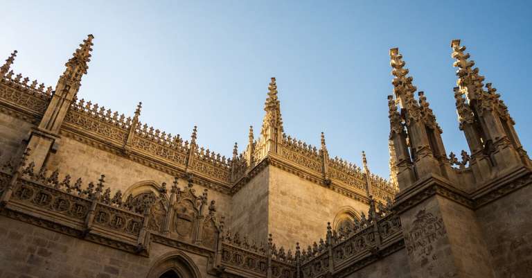 gratis-stockfoto-met-gotisch-granada-kathedraal-1