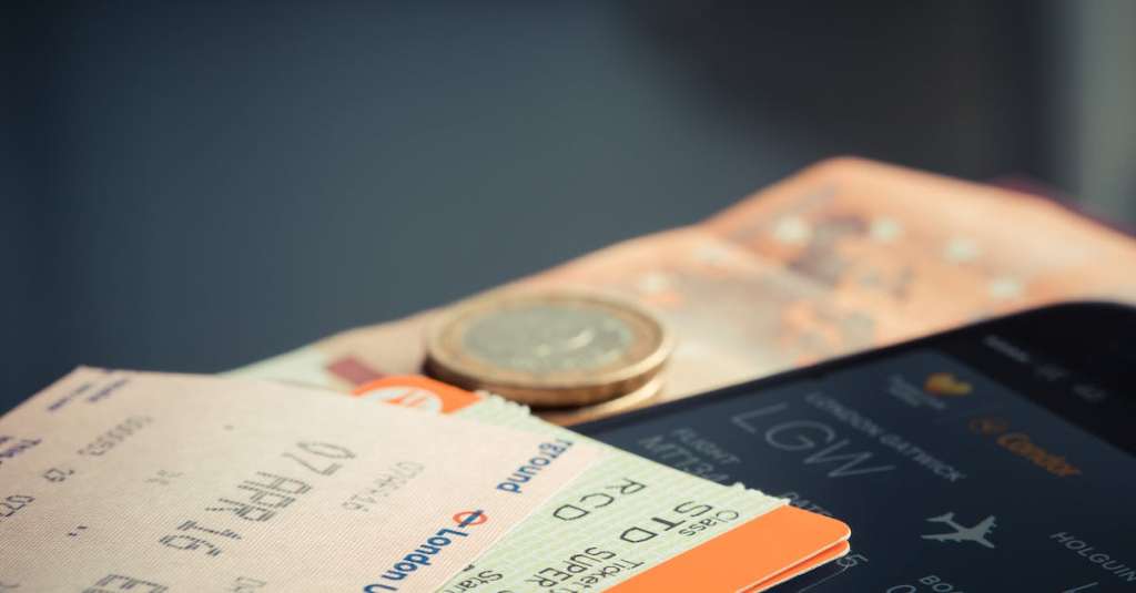 oranje-en-groen-label-vliegtuigticket-5