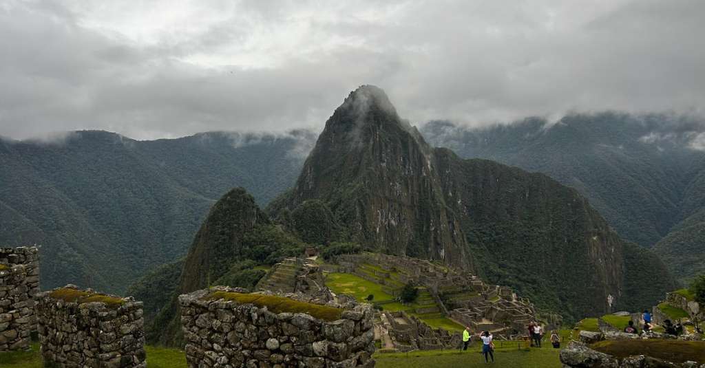 gratis-stockfoto-met-cuzco-heel-oud-heuvels