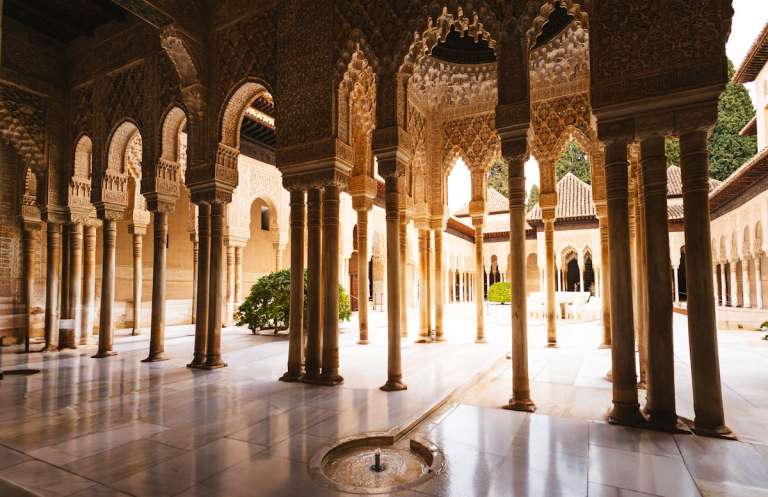 Bezienswaardigheden 12 Alhambra
